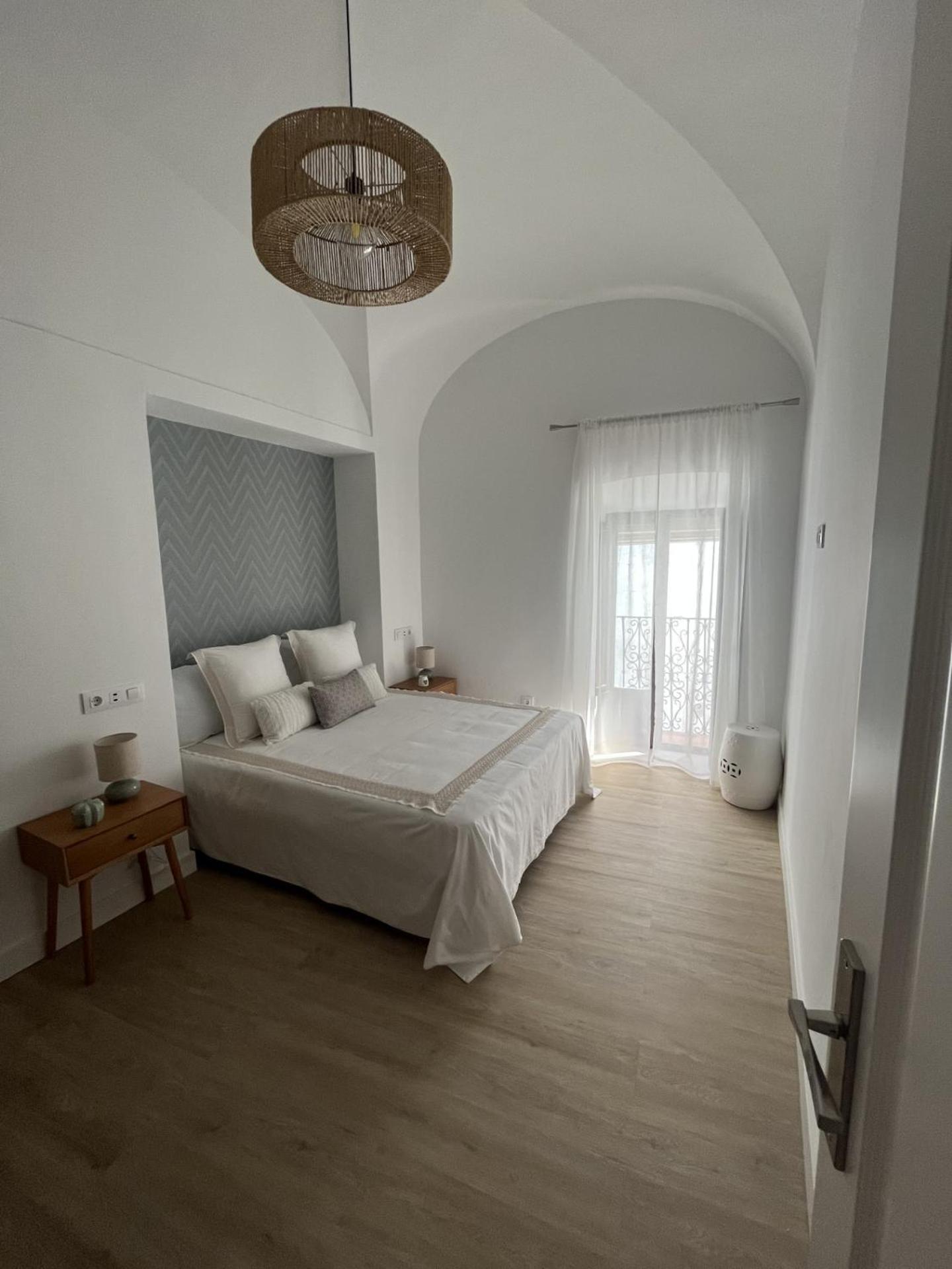 Apartamentos San Miguel เฮเรส เด ลอส คาบาลเญรอส ภายนอก รูปภาพ